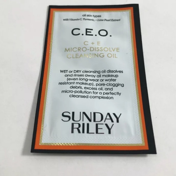 🌹Sunday Riley trial Bundle 💋 - Picture 6 of 15